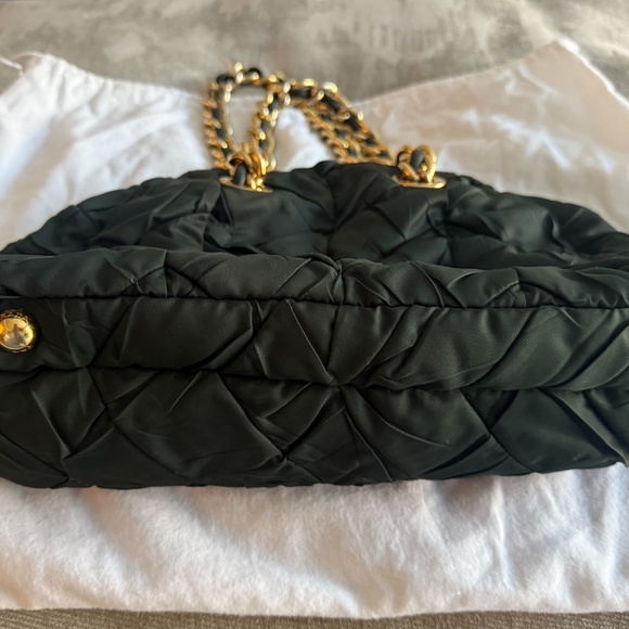 PRADA BAG - Picture 6 of 8